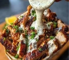 Delicious Chicken Shawarma served with creamy garlic sauce
